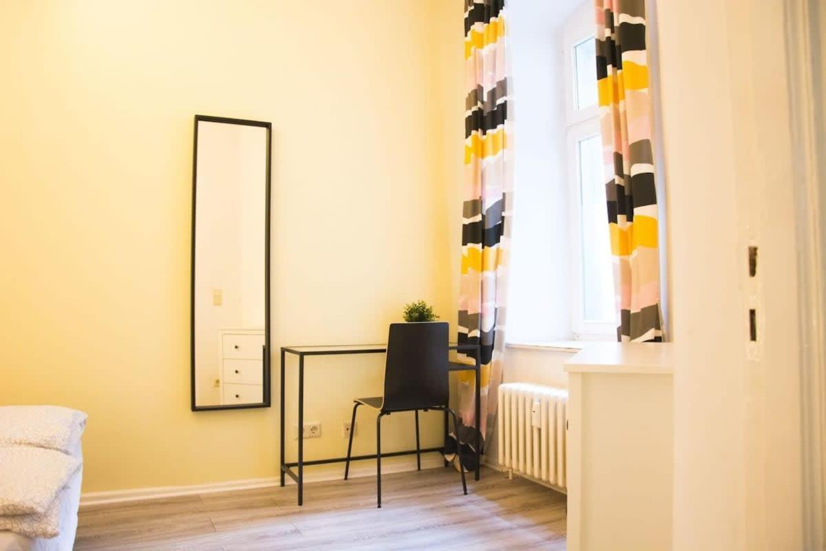 Family Apartment Moabit Berlin Ngoại thất bức ảnh